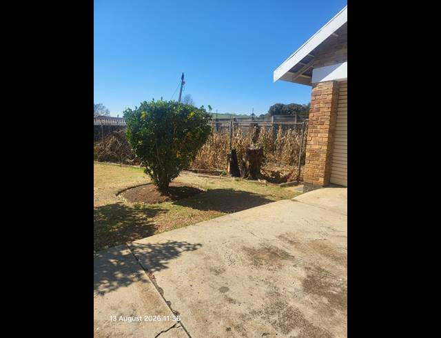 4 BEDROOM FREEHOLD TO LET IN DUNNOTTAR